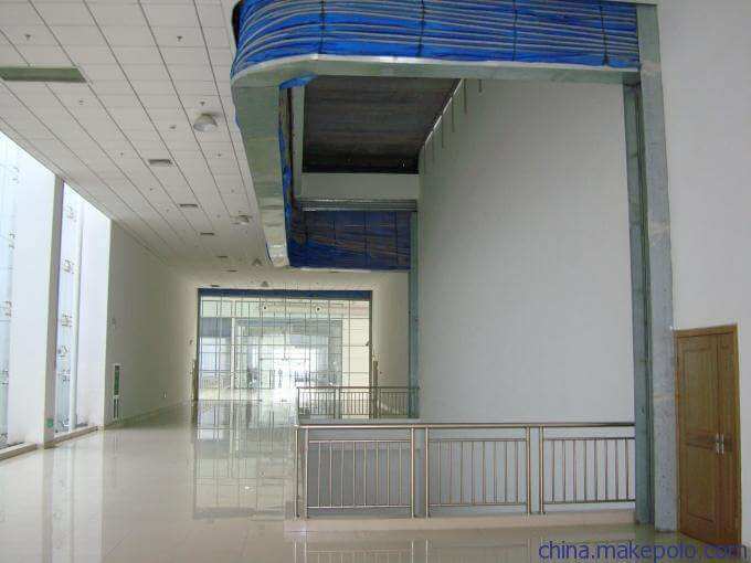 U型特級(jí)無(wú)機(jī)防火卷簾門(mén)