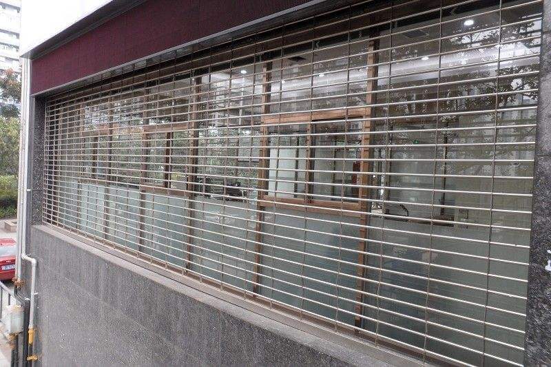 不銹鋼卷簾門(mén)