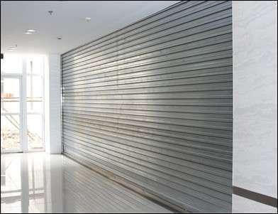 鋼質(zhì)防火卷簾門(mén)